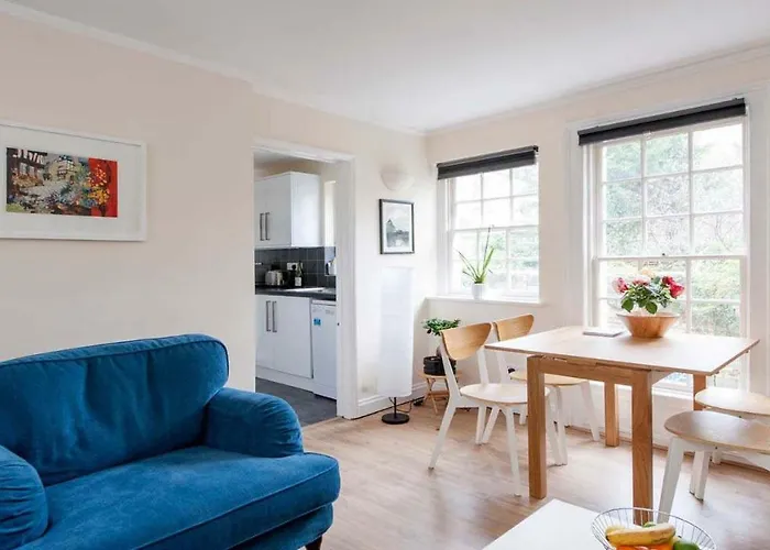 New King Street Apartment